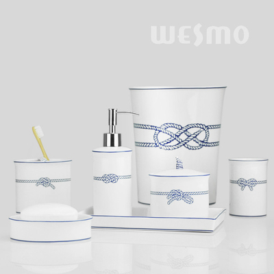 Clear White Porcelain Bathroom Set For Girls , Ceramic Bathroom Accessories